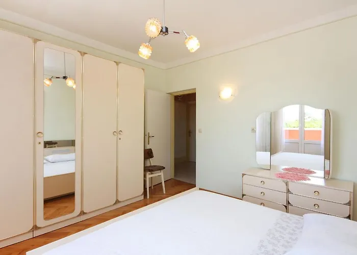 Apartament 4972b Kampor